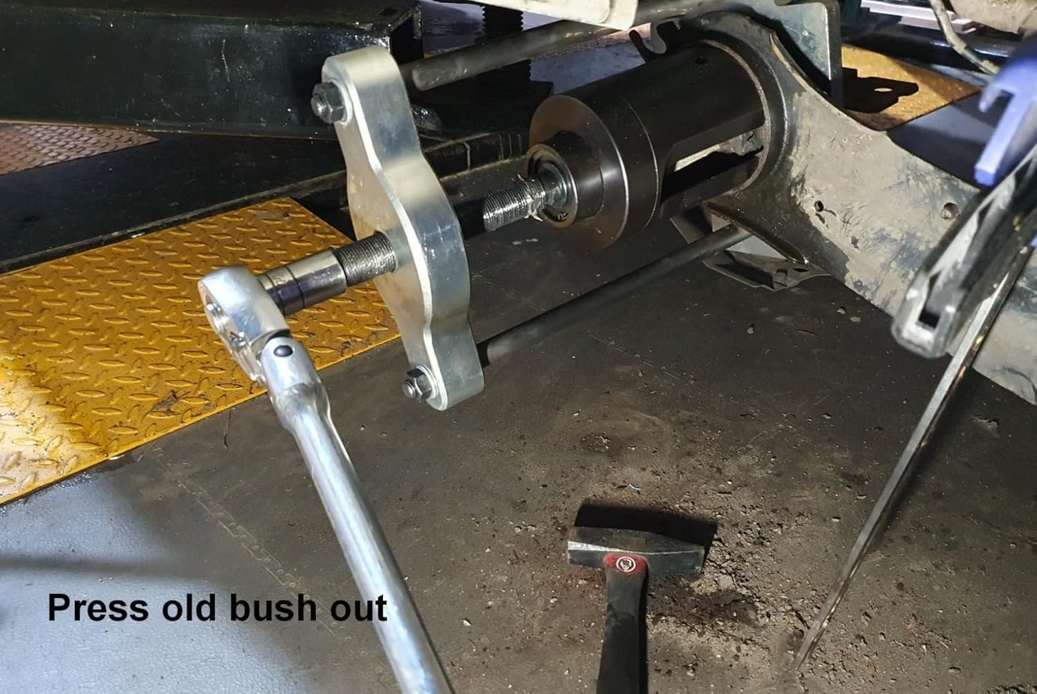 Draagarmbus gereedschap voor verwijderen/installeren bussen achterste draagarm Ford Mondeo Mk4 S-Max Galaxy 2006+ & Volvo S60 S80 XC60 V70 XC70 2006+