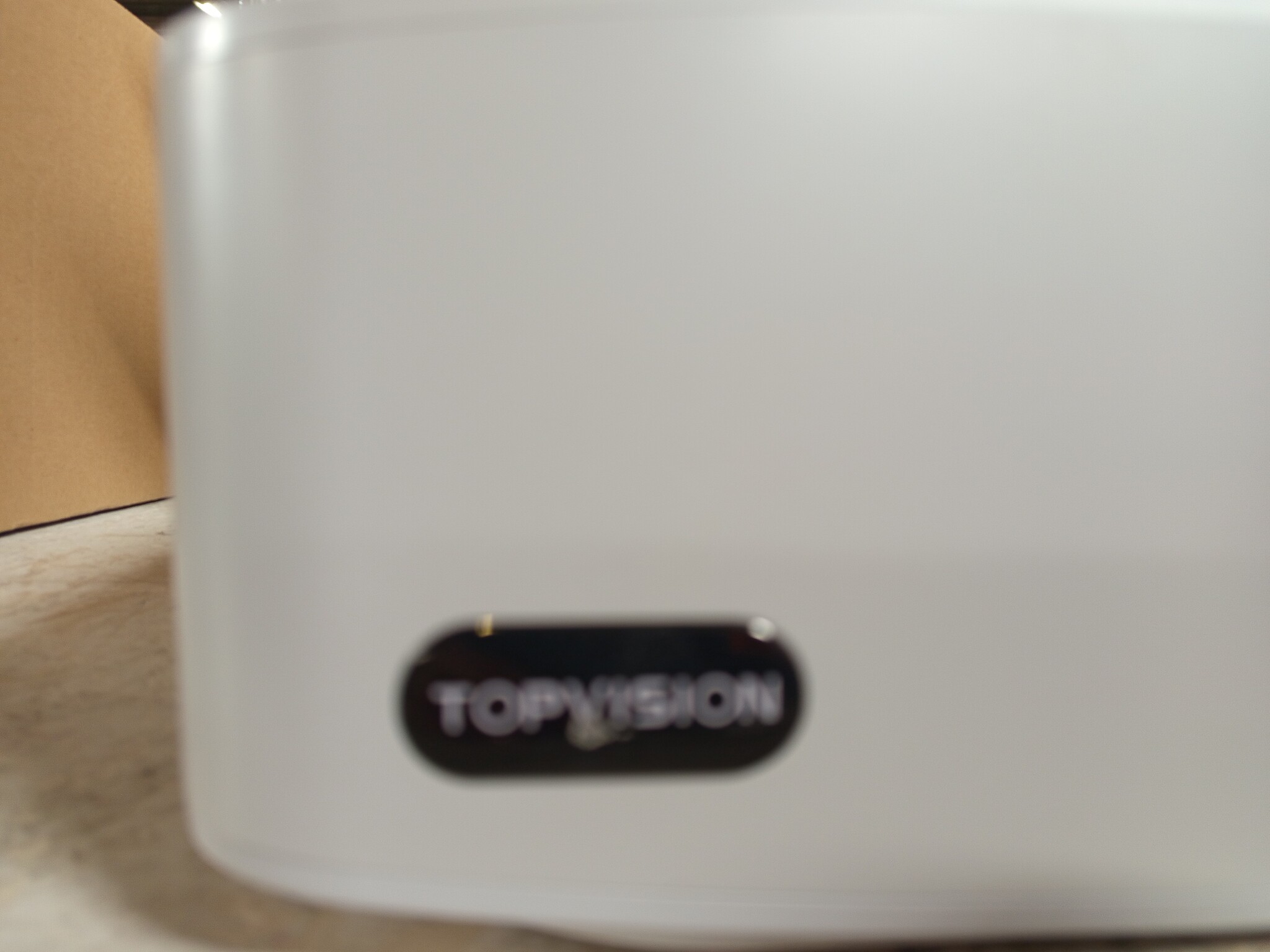 TOPVISION Native 1080P Home Cinema Beamer, 9000 Lumen Video Beamer met 4K 350'' Display, 150000 uur LED Projector Compatibel met HDMI/USB/SD/AV/VGA