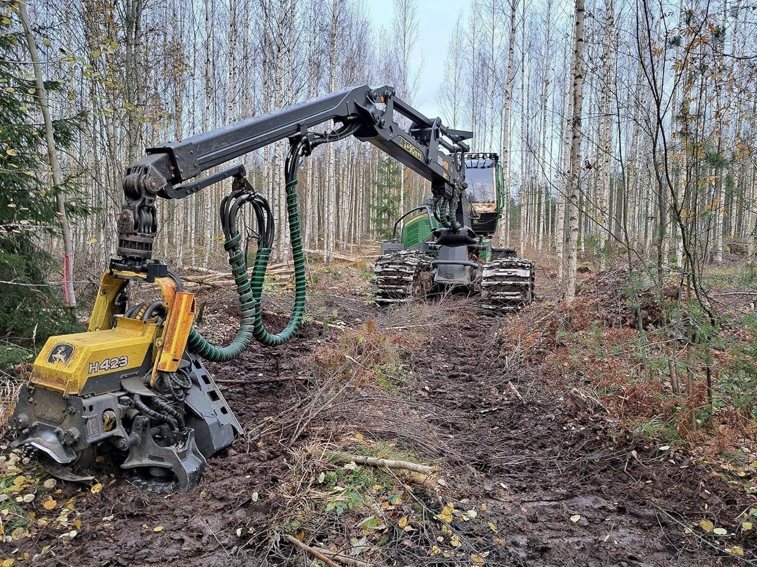 Kabelbeschermingsspiraal voor hydraulische slangen Ø 25 mm, zwart, 6m, UV-bestendig, slijtvast, flexibel