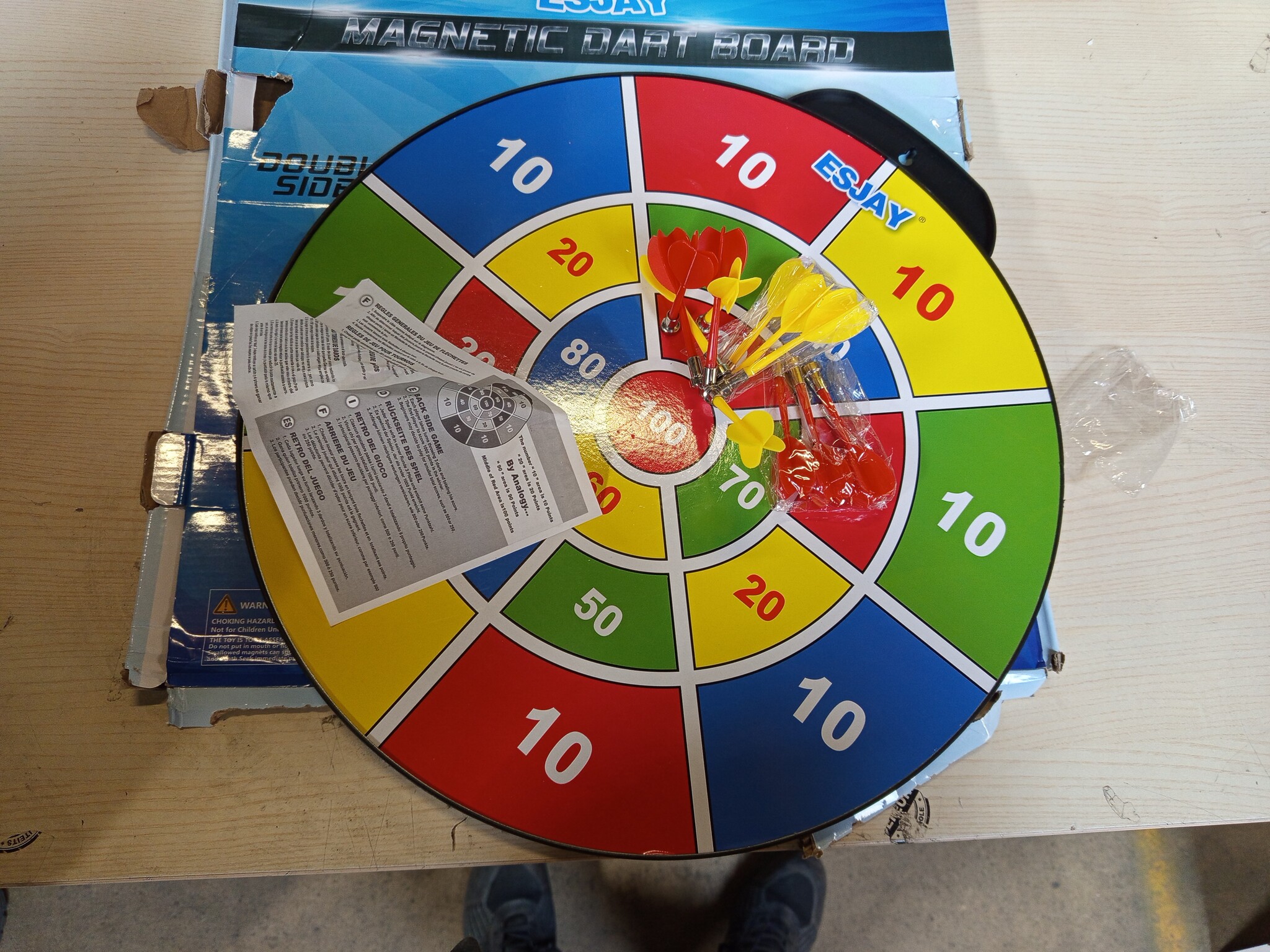 Magnetisch Dartbord 45,7cm | Dubbelzijdig | 12 Darts | 72% Korting