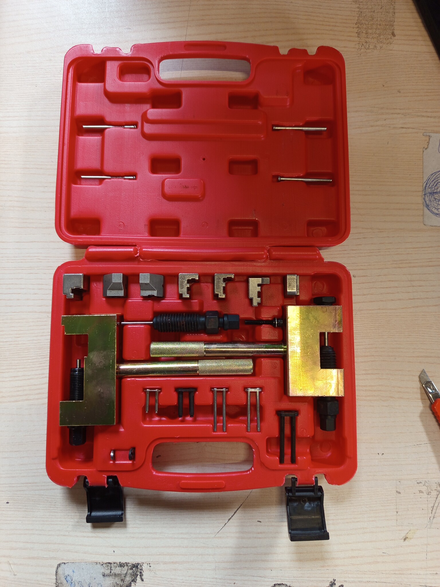 maXpeedingrods Nokkenas stuurketting wissel motor klinknagel gereedschap voor M271 M272