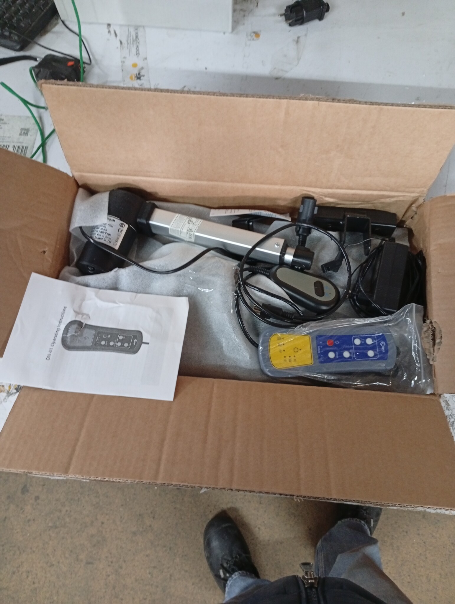 vidaXL Lineaire actuator DC 28 V