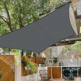 Zonnezeil Driehoek 4x4x4m Waterdicht Polyester Crème UV- en Windbescherming Tuin Terras Balkon