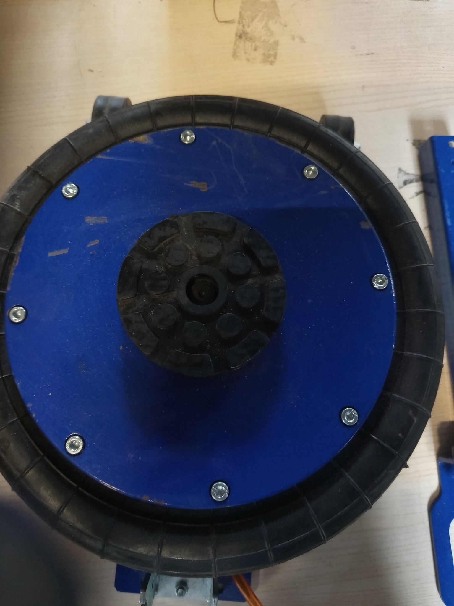 VEVOR 5 Ton Pneumatische Krik Bereik 140-470 mm Pneumatische Hefkrik 0,8-1,0 MPa 3 Luchtkussens Lange Verstelbare Handgreep Snelheffen voor Auto Reparatie Onderhoud SUV Werkplaats Garage