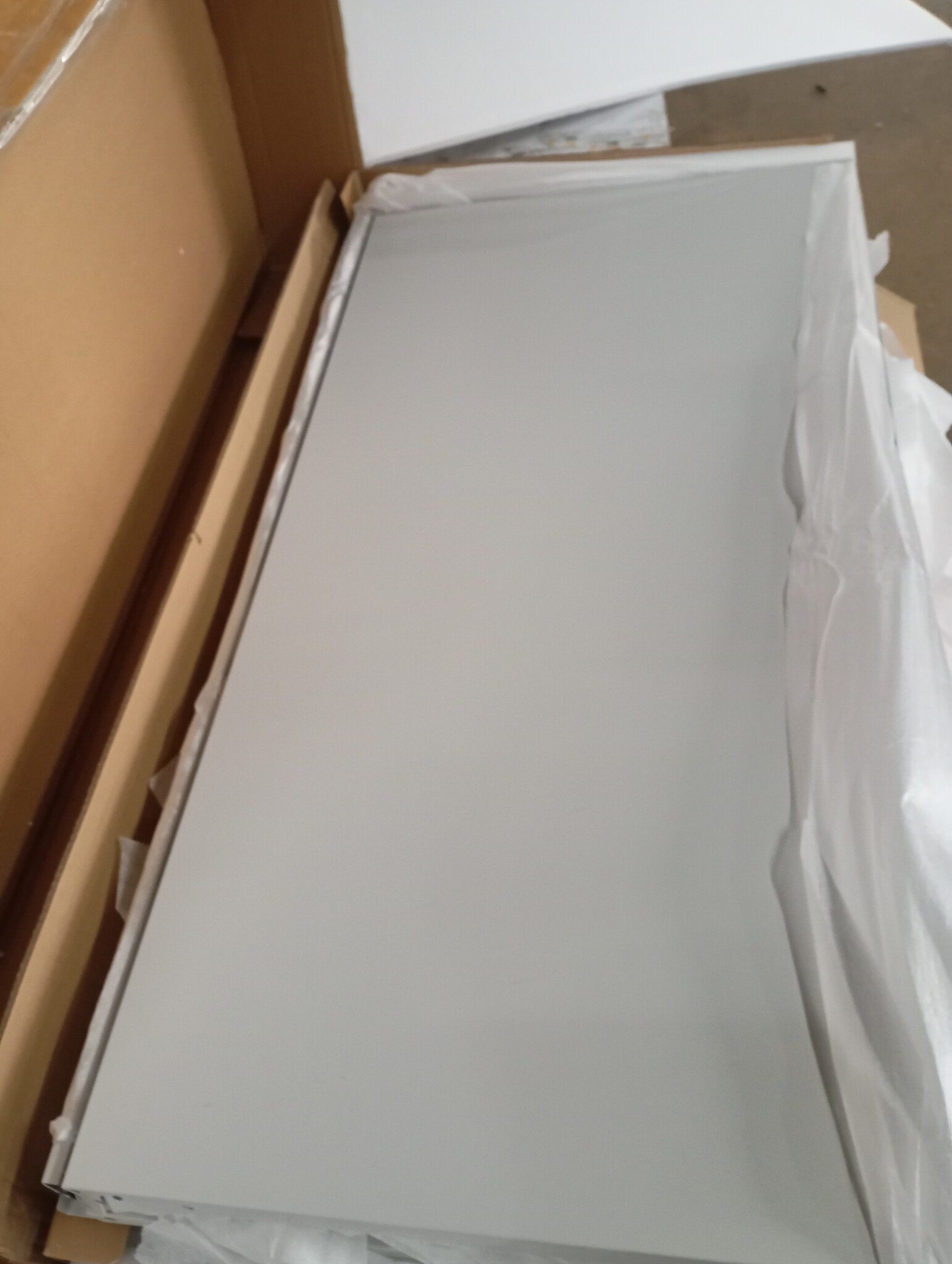 vidaXL Zadelkast 53x53x140 cm staal lichtgrijs