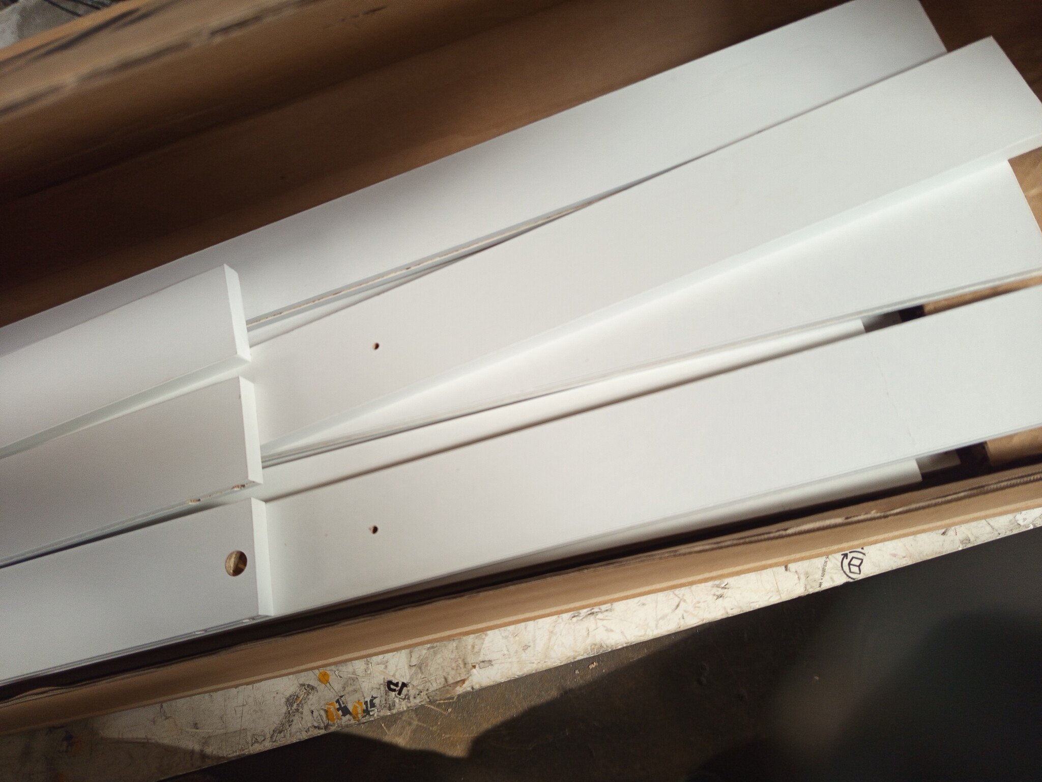 vidaXL Vitrinekast Wit 82,5x30,5x115 cm - 54% Korting!
