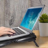 Cyaan Laptop Koeler met 4 Ventilatoren | 29% Korting