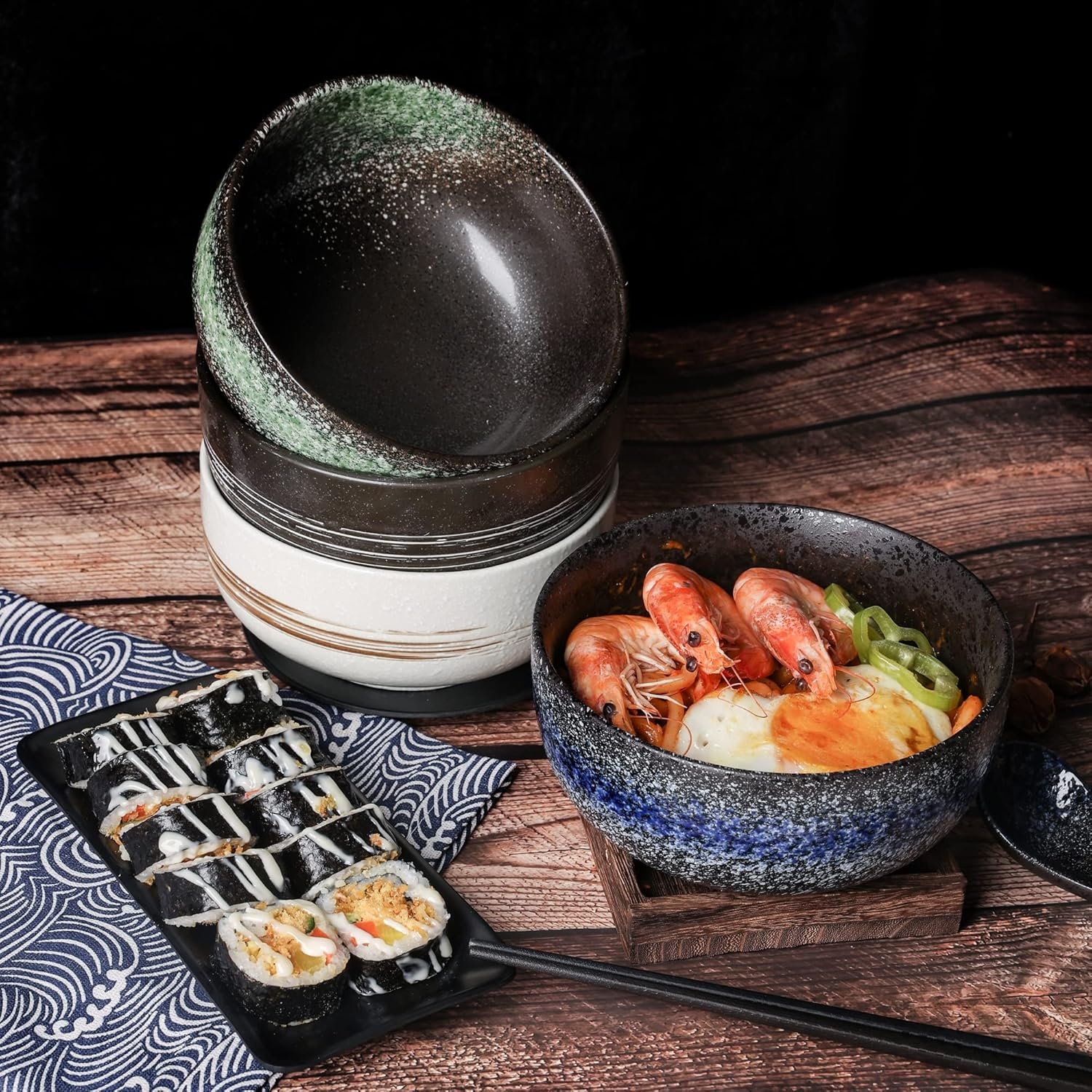 Ramen bowl keramische set (4 stuks) met lepel eetstokjes, 1100 ML grote soepkom, slakommen voor soep, pho en sushi bowl (Blauwe kom set)