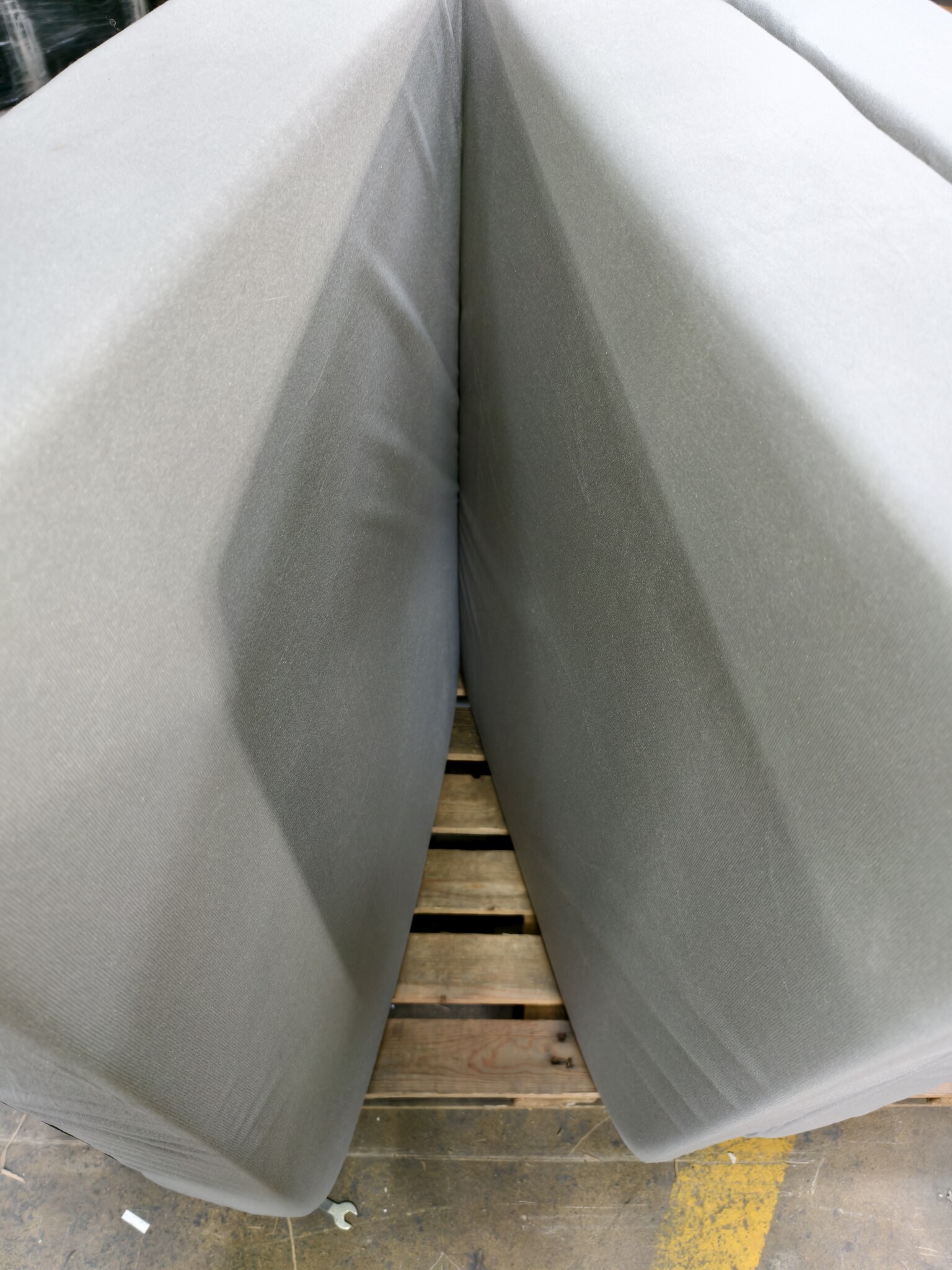 Logeermatras grijs opvouwbaar matras 195x80x15 cm campingmatras