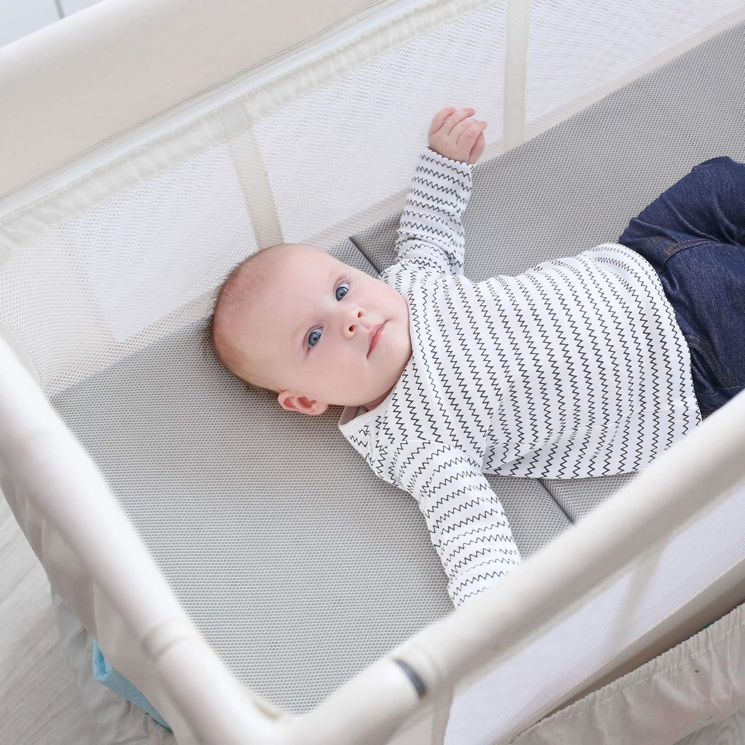 Roba Reisbedmatras, 120 x 60 cm, met geventileerd merkschuim voor een optimaal slaapklimaat, meervoudig geperforeerd, babybedmatras, kinderbedmatras