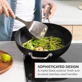 KitchenAid Forged Hardened Aluminium Hard geanodiseerd PFAS-vrij keramisch antiaanbaksel, 30cm/5 liter wok, inductie, ovenbestendig, vaatwasmachinebestendig, zwart - Maat 30cm/5l