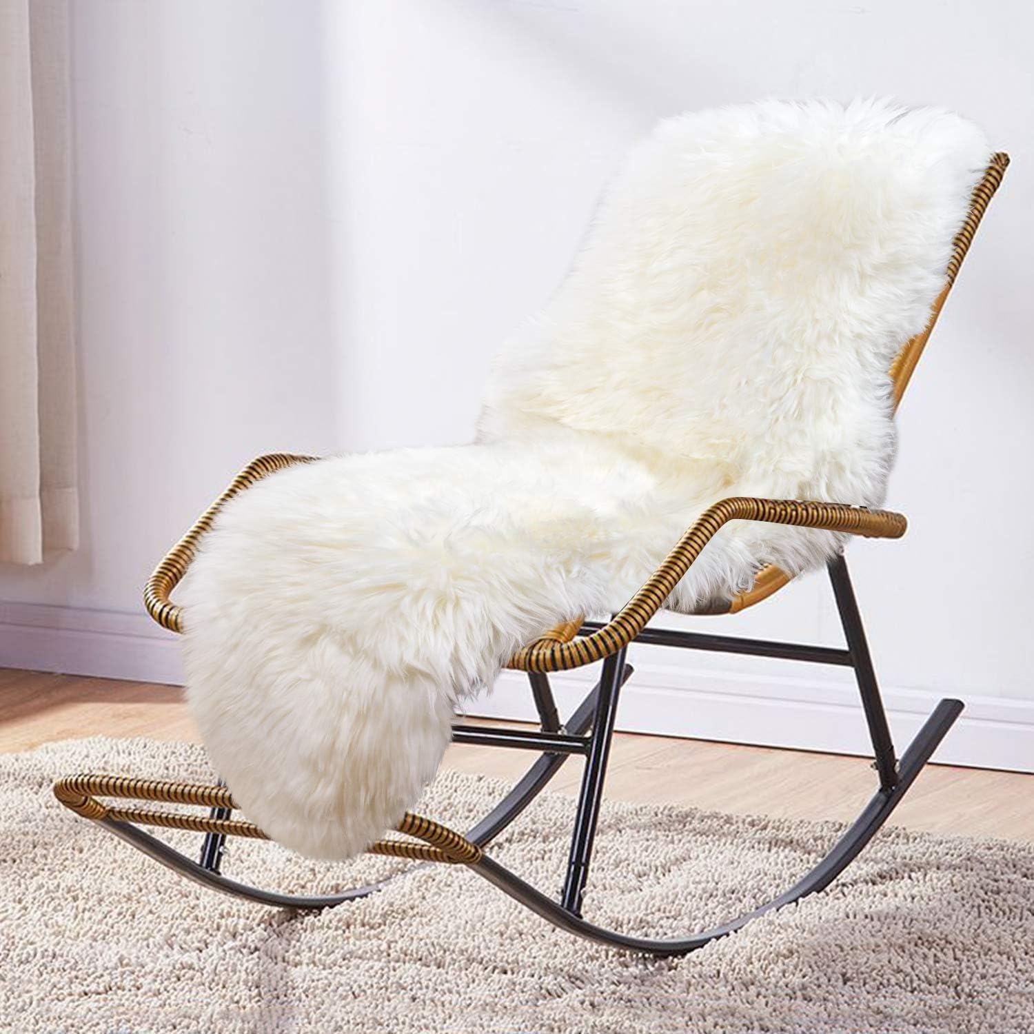 MH MYLUNE HOME Echte Lamsvacht Tapijt Beige 170x60cm - Zacht en Pluizig