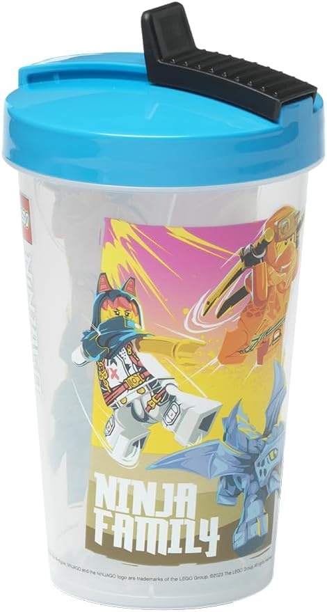 Room Copenhagen LEGO Beker met rietje, leuke en functionele hydratatie voor kinderen, herbruikbaar, geïsoleerde beker met rietje, deksel en Lego Ninjago-afbeeldingen, transparant/azuur