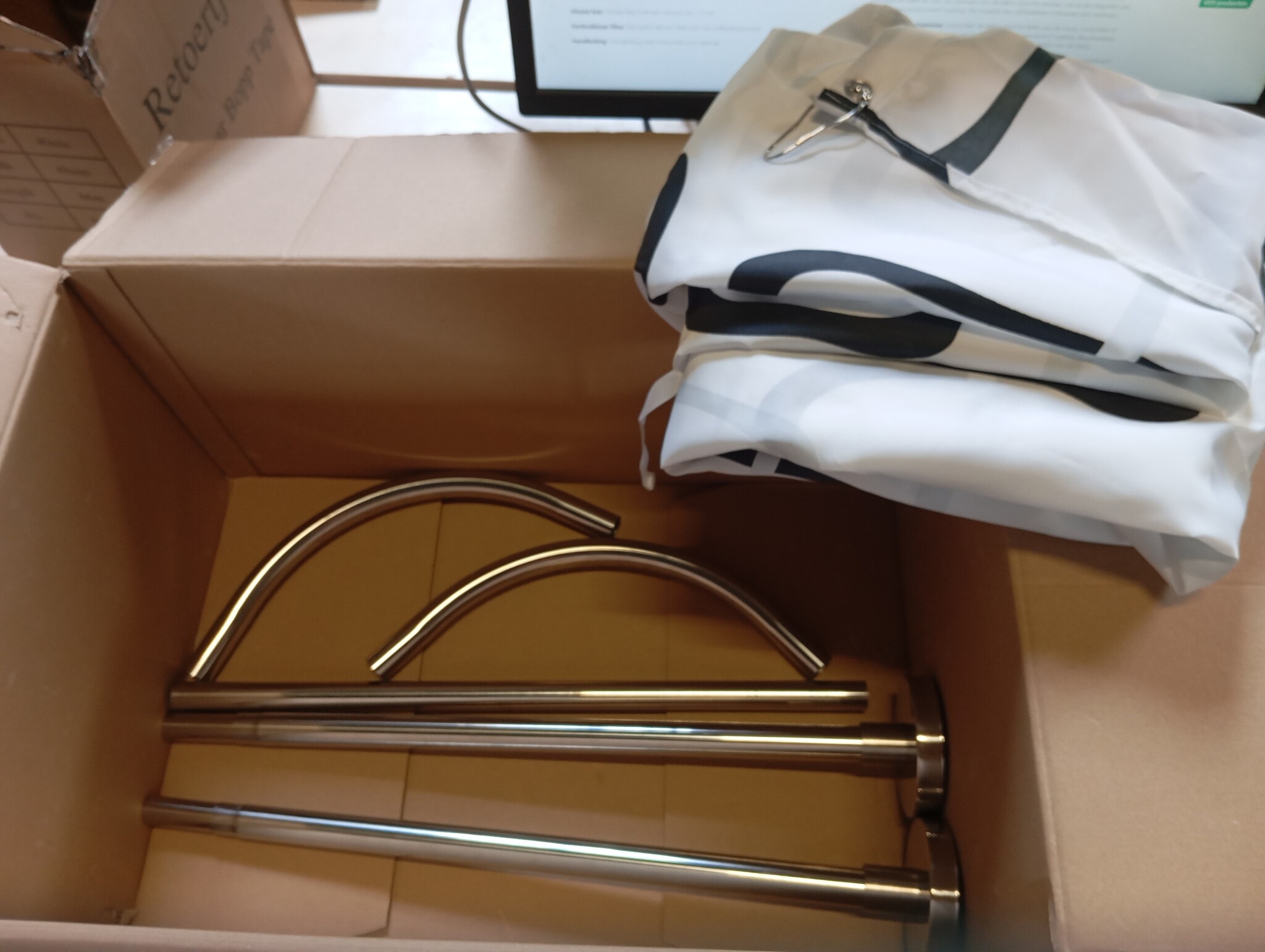 uyoyous Douchegordijnstang, U-vorm, hoek, douchegordijnstangen, roestvrij staal, verstelbare douchestang, zonder boren, badkuipril, rekbaar, voor badkamer, 85-120 cm