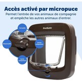 PetSafe Microchip Katdeur - Buiten- of Binnenkatflap - Multi-User RFID Toegang voor Tot 40 Huisdieren - 4-Weg Vergrendeling, Weerbestendig, Gemakkelijk te Installeren - Bruin