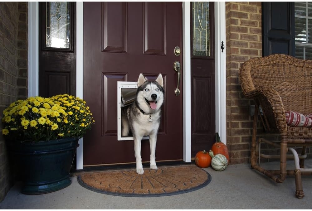 PetSafe Extreme Weer Huisdierdeur - Drievoudige Flap, Energiezuinig, Aanpasbaar Frame - Groot