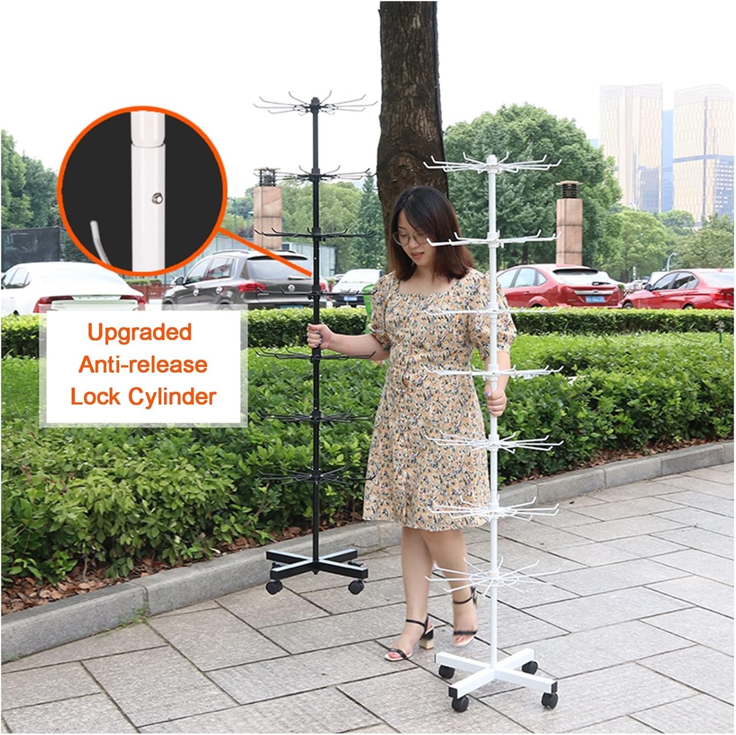 Retail Display Rack, 7 Tier Draaibare Display Stand, Standing Haak Standaard voor Card Sieraden Sleutelhangers Sokken Ketting Postkaart, Winkel Vrijstaand Metaal Verkoopstand (Zwart)