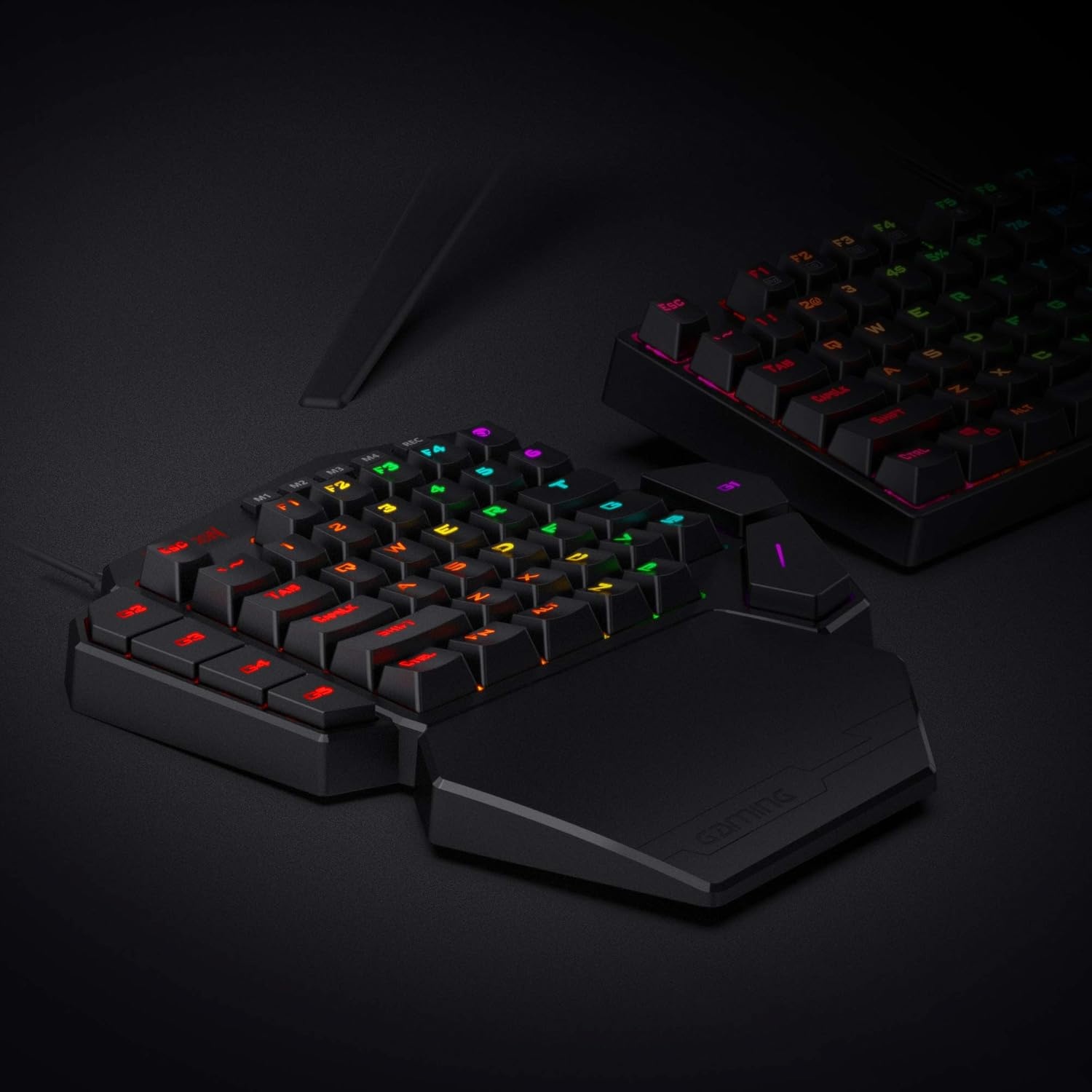 Redragon K585 DITI Mechanisch gamingtoetsenbord RGB met één hand, professioneel gamingtoetsenbord type C met 7 geïntegreerde macrotoetsen, afneembare polssteun, 42 toetsen, Amerikaanse lay-out