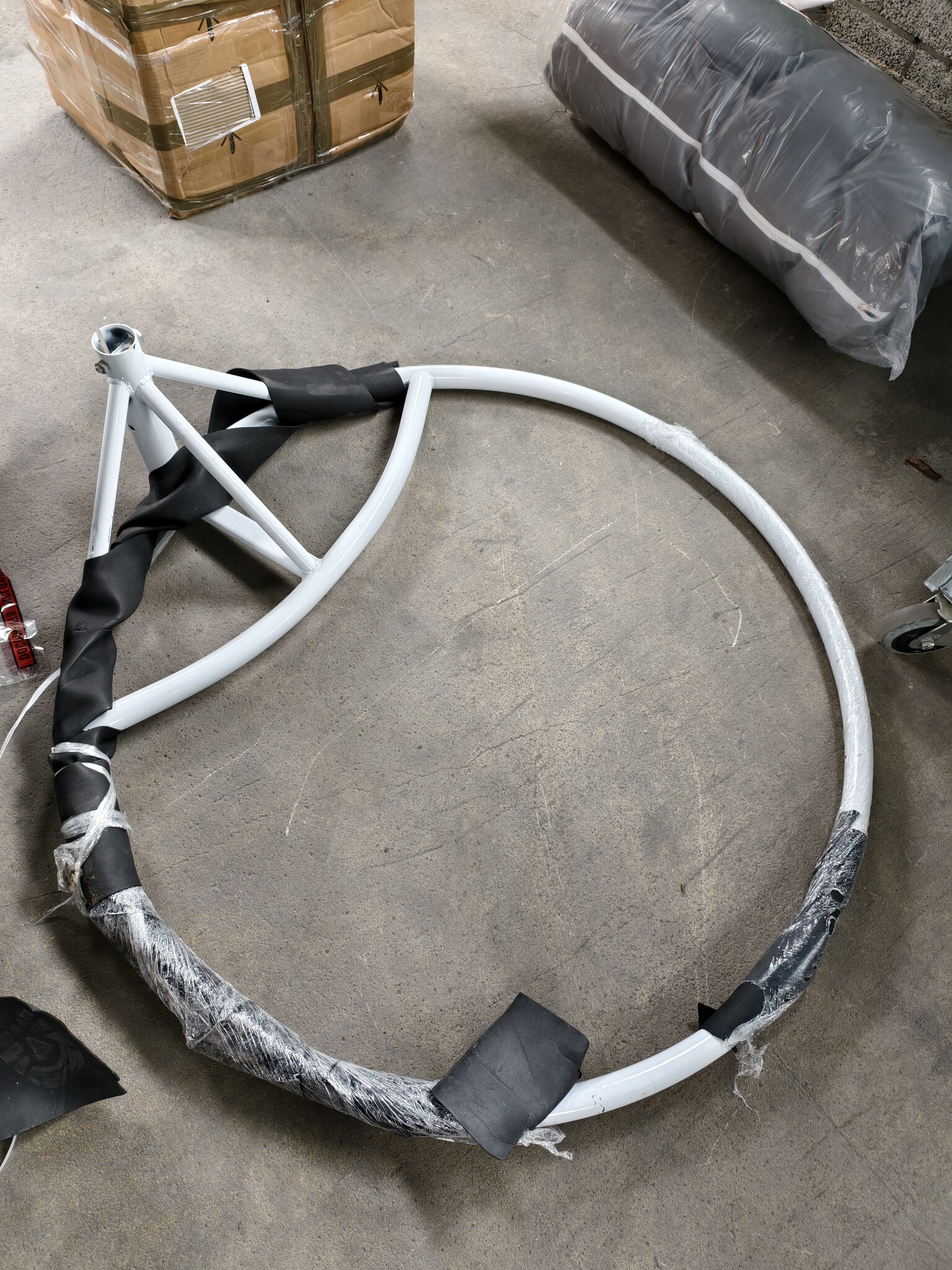 Dubbele Hangstoel Wit met Frame - 60% Korting