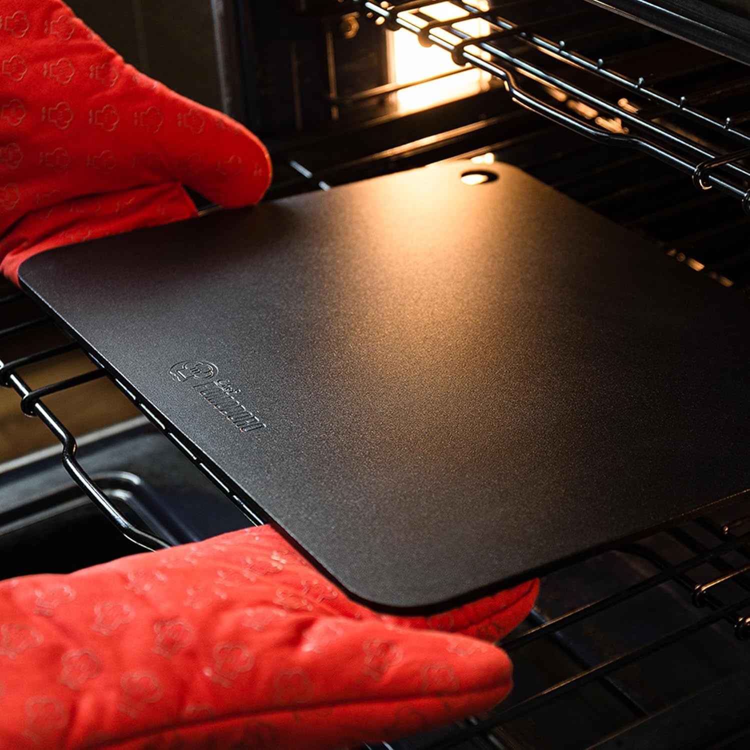 Chef Pomodoro Pizza Staal 40.6 x 33.6 cm - 6mm dik, voor Oven en Grill