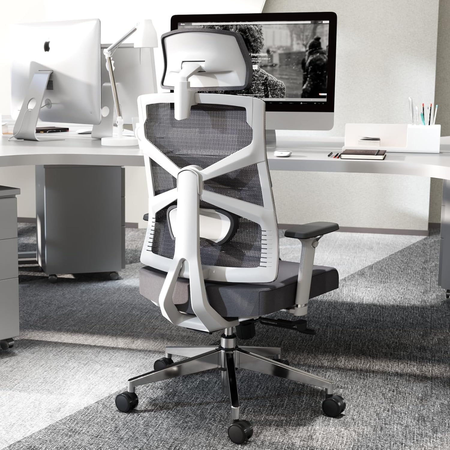 HOLLUDLE Ergonomische bureaustoel met adaptieve rugleuning, hoge rugleuning computerbureaustoel met 4D-armleuningen, verstelbare zitdiepte, lendensteun en 2D-hoofdsteun, draaibare taakstoel, wit