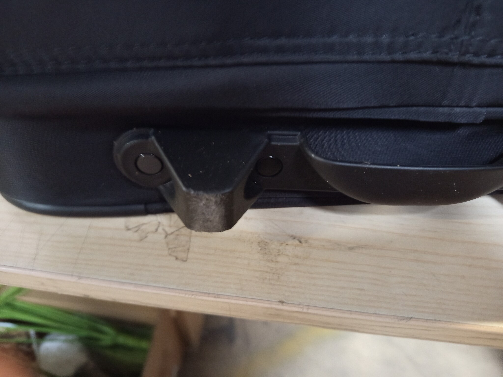 Geretourneerde Rollende Laptoptas 17,3" Zwart 53% Korting
