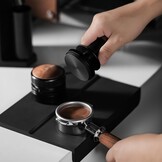 Professionele Koffiestamper: Constante Druk voor Espresso (58/58,35 mm)