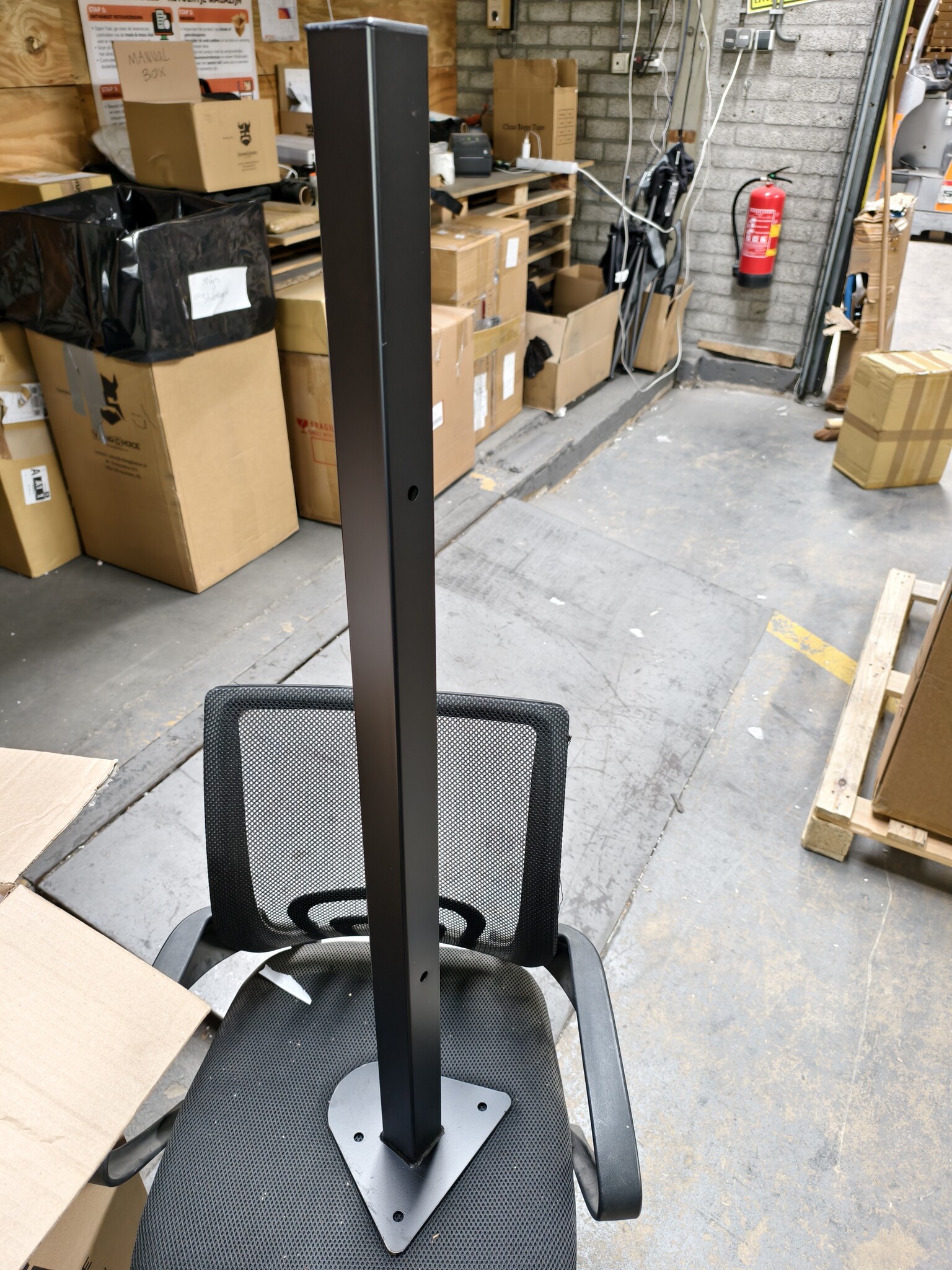 Schommel ophangstang - 100cm - gepoedercoat staal - zwart