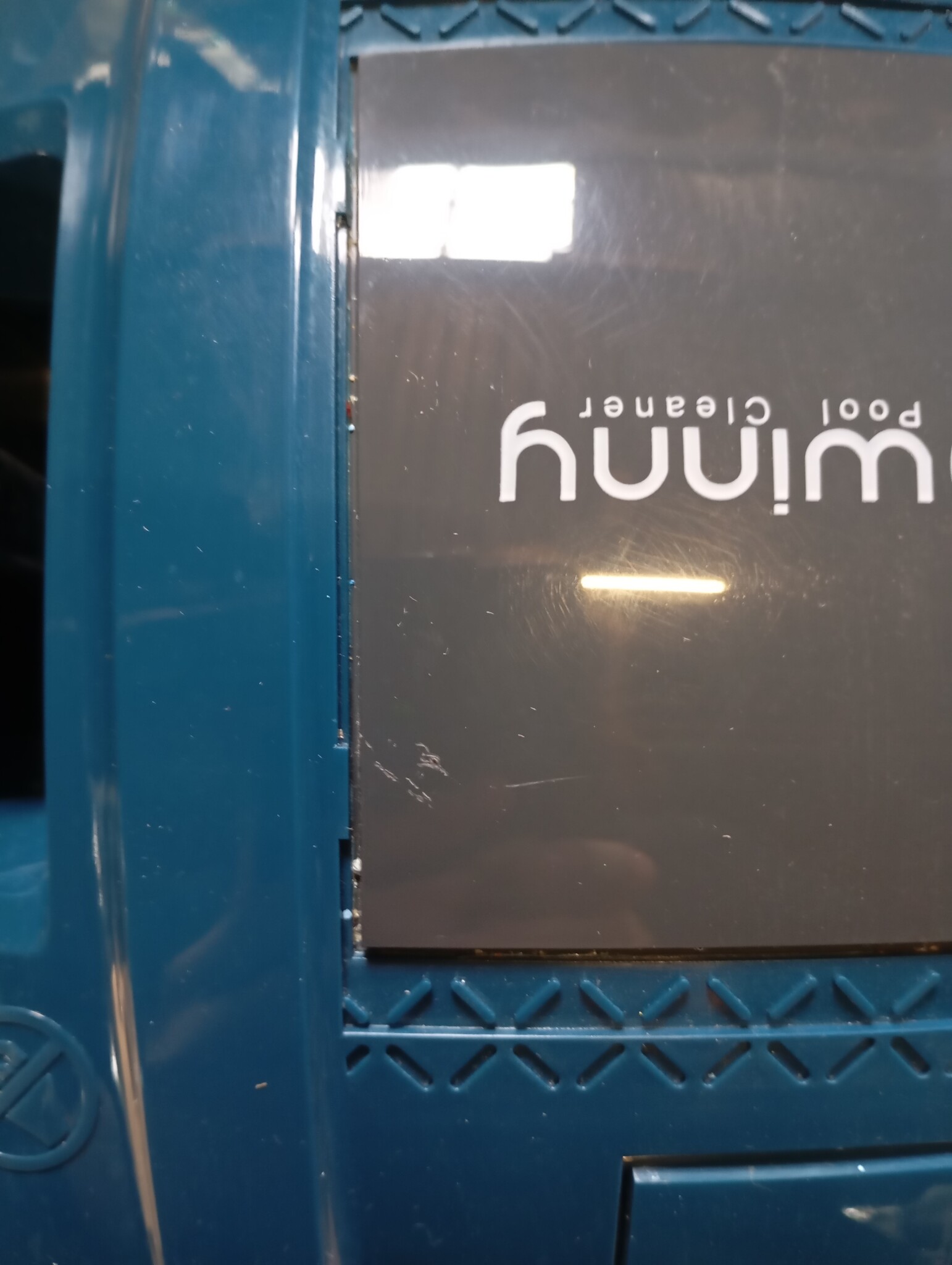 WINNY POOL CLEANER Zwembadrobot bovengronds voor zwembad, 80 m², draadloze zwembadrobot met dubbele motoriek, autonoom parkeren | reinigingsrobot met batterij 100 minuten donkerblauw