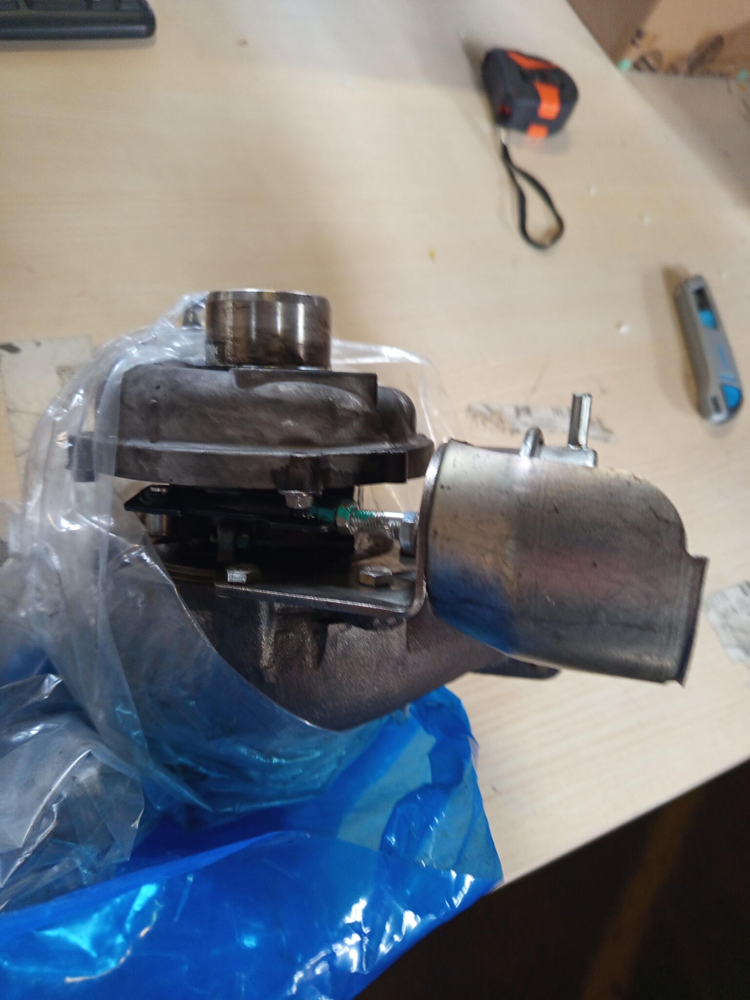 Turbocompressor Turbo met Afdichtingen voor Citroën & Peugeot 1.6 HDi