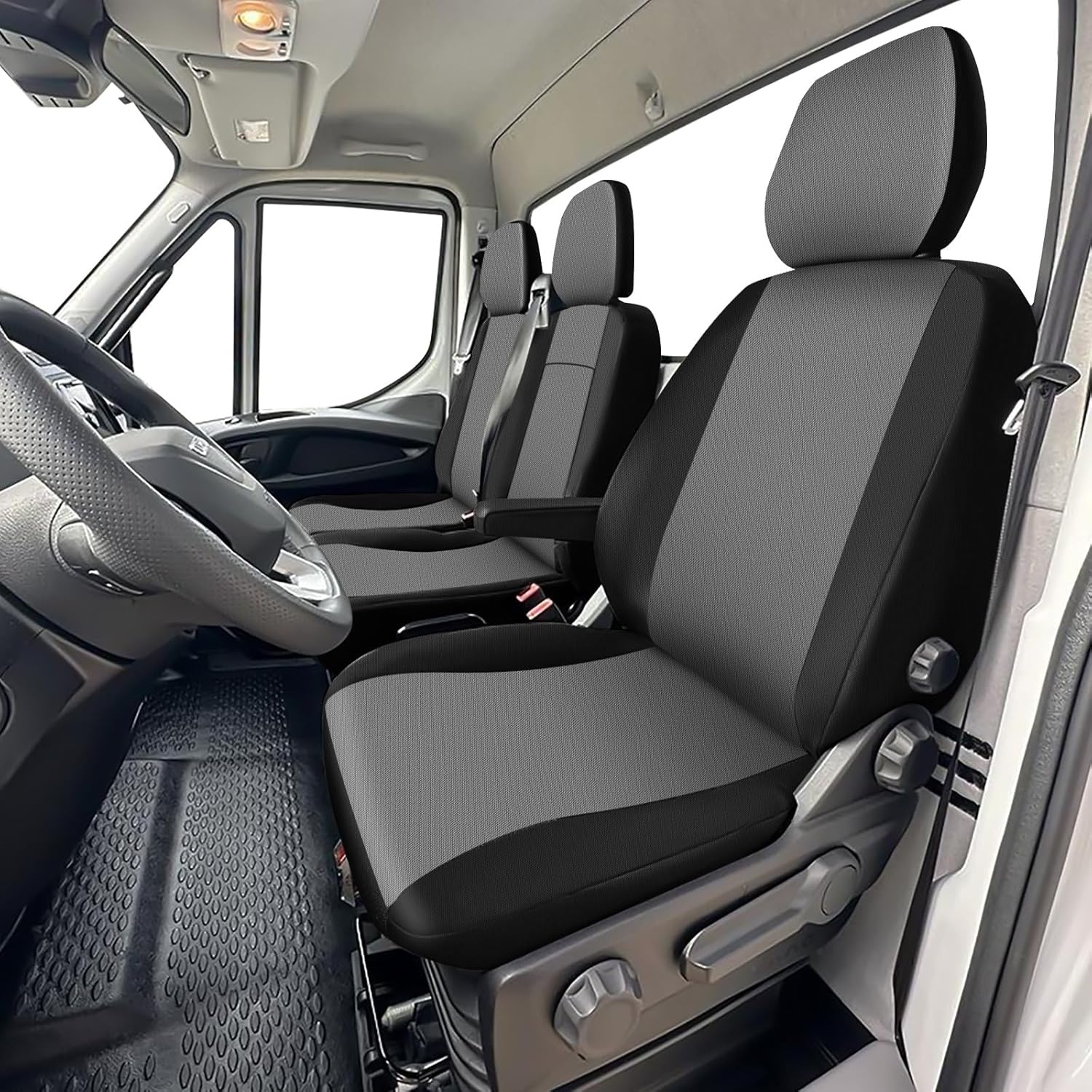 Iveco Daily VI Autostoelhoezen Set 2014-2025 | 2+1 Voorin | Zwart/Donkergrijs | 85% Korting