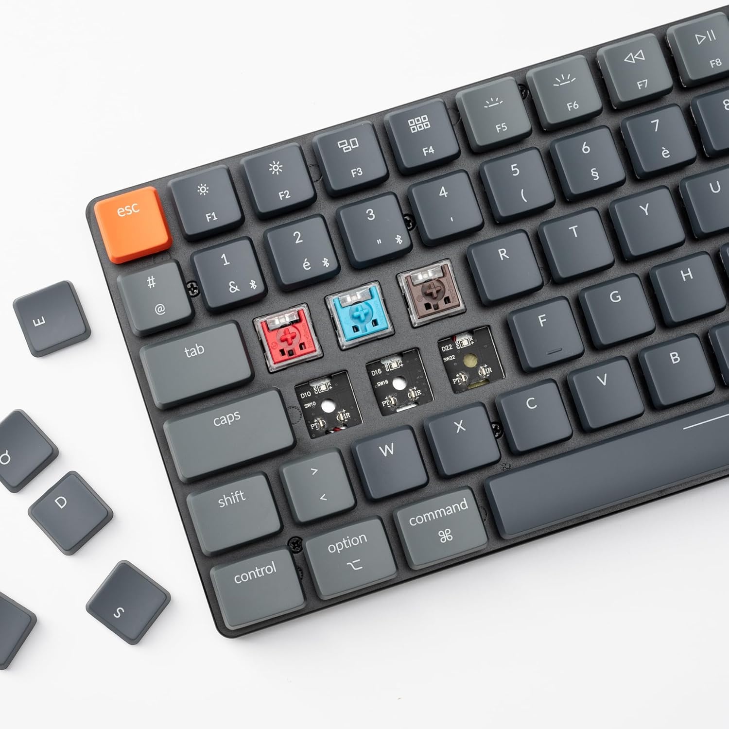 Keychron K3 Ultradun, draadloos mechanisch toetsenbord, 75% design, bekabeld, Bluetooth/USB-toetsenbord met RGB-achtergrondverlichting, Hot Swappable laag profiel optische schakelaar rood voor Mac