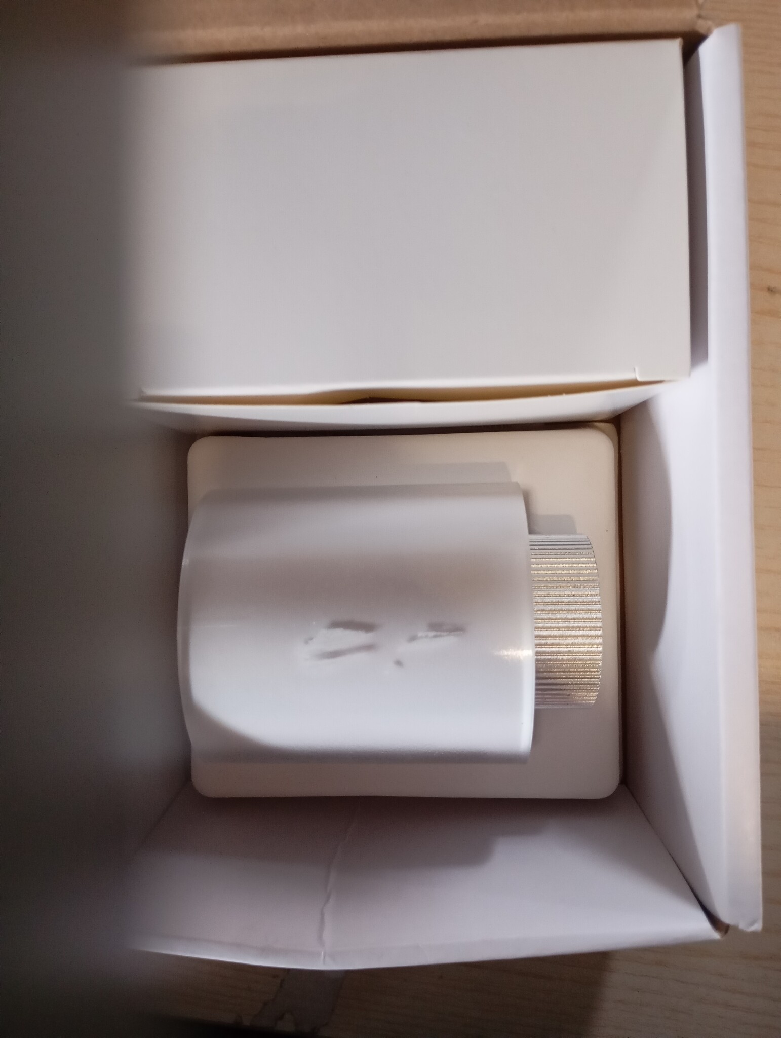 Netatmo Slimme Radiatorkraan| Bediening op Afstand | Energiebesparing | Accessoire voor de Slimme Thermostaat en voor het Pakket voor collectieve verwarming, NAV -AMZ