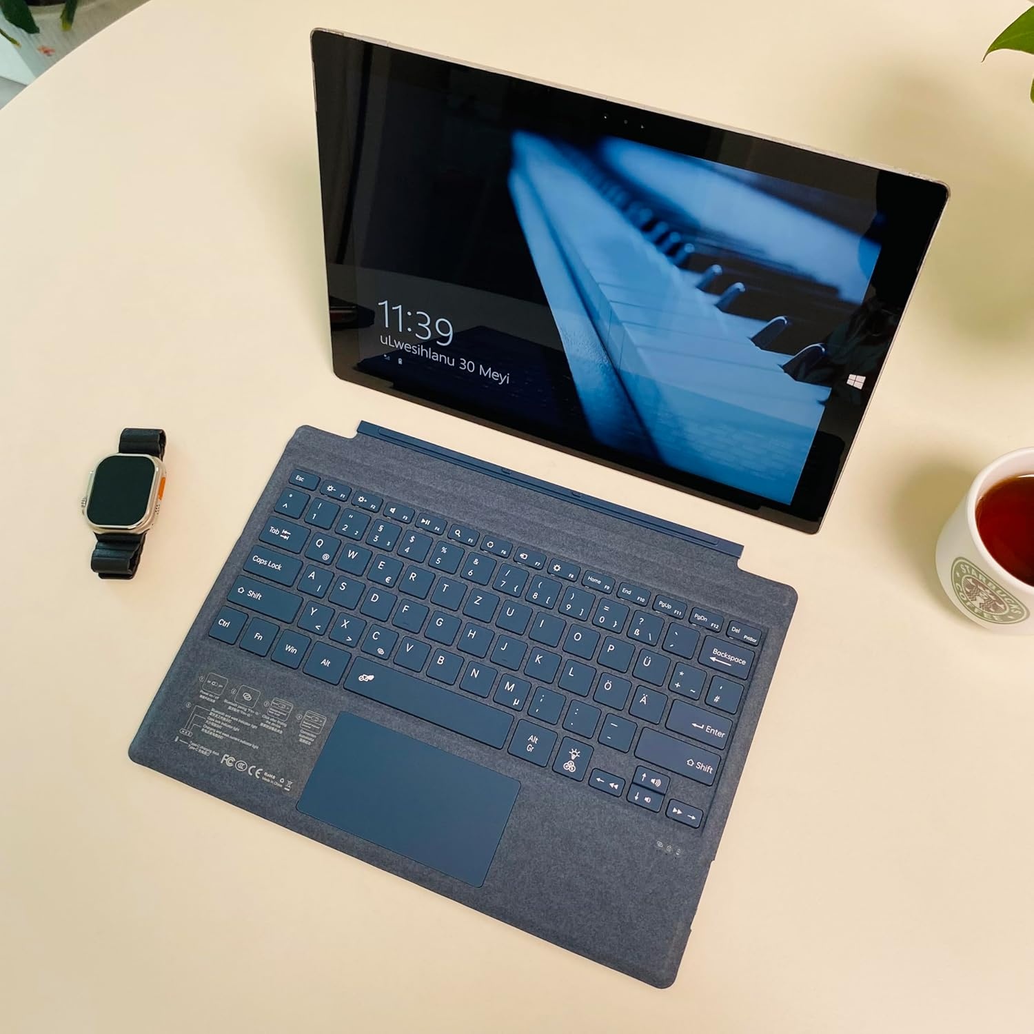 Microsoft Surface Pro 7+ / 7 / 6 / 5 / 4 / 3, 12,3 inch, Bluetooth Type Cover met trackpad, QWERTZ Duitse lay-out (kobaltblauw)