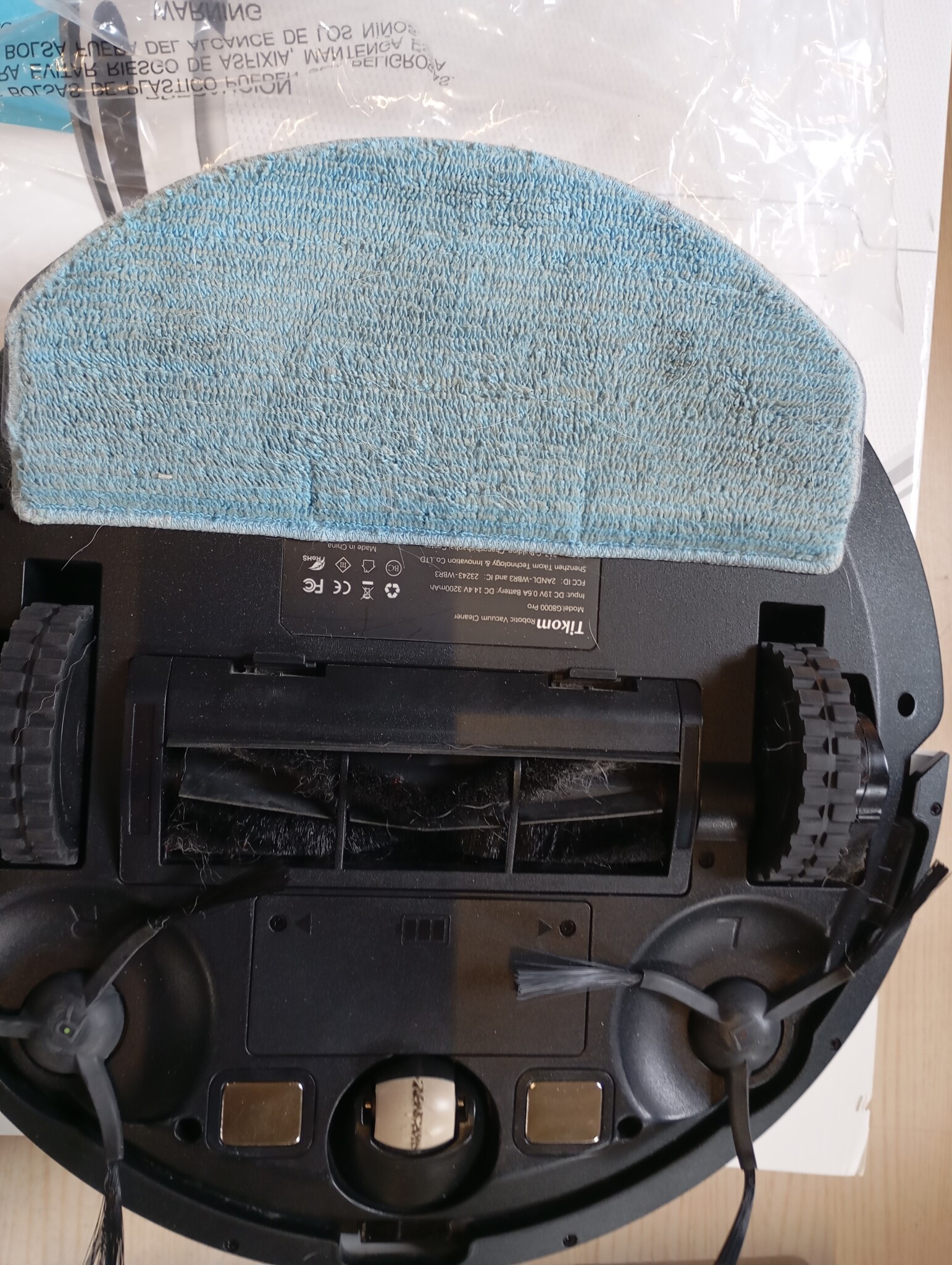 Tikom Robotstofzuiger, G8000 Pro Robotstofzuiger, 2-in-1, 4500 Pa zuigkracht, zelfoplaadbaar, wifi, max. 150 minuten, geschikt voor dierenharen, tapijt, harde vloeren, wit
