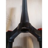 26/27,5/29 inch magnesiumlegering mountainbike vork terugslaginstelling, luchtvering voorvork 100 mm veerweg, 9 mm as, schijfrem