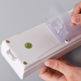 Luxiremi 4 stuks dubbele badkamerstickers, waterdichte sterke zelfklevende haken, geen schade aan de muur, zelfklevende douchecaddy vervangingshaken, geschikt badkamerrek zonder boren