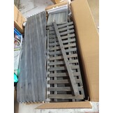 vidaXL Plantenbak met latwerk massief vurenhout grijs
