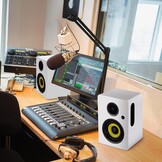 Sanyun SW206 80W Actieve Boekenplankluidsprekers, Wit, Dual-Mode Studio & HiFi