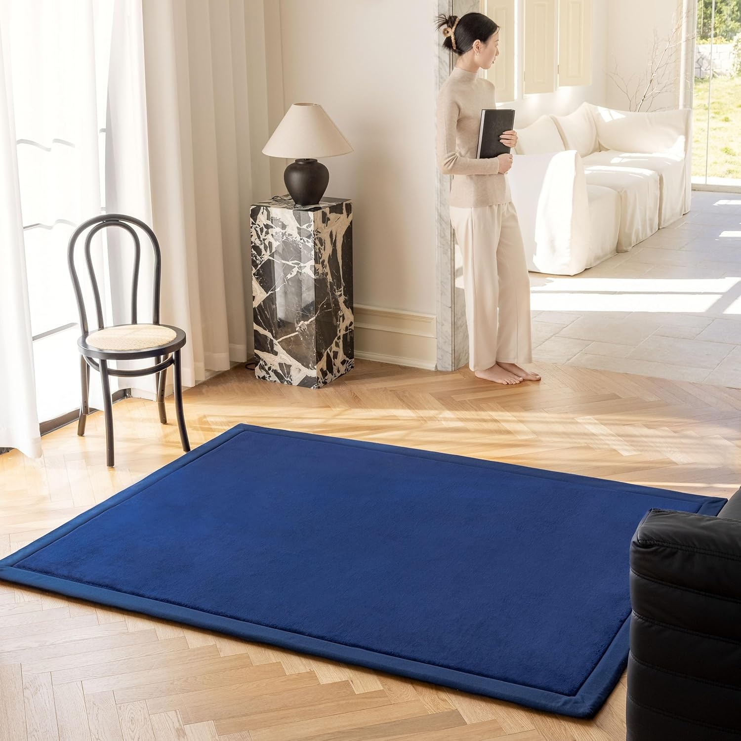 IOTXY Koraal Fluwelen tapijt voor kinderen, fluwelen mat, kruiptapijt voor kinderkamer en woonkamer, donkerblauw, 200 x 300 cm