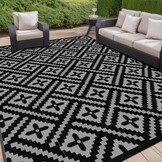Geometrie plastic stro buitentapijt, vlekbestendig, uv-bestendig, omkeerbaar terrastapijt, waterdicht, groot campingtapijt voor binnen, buiten voor camper, veranda, achtertuin terras,