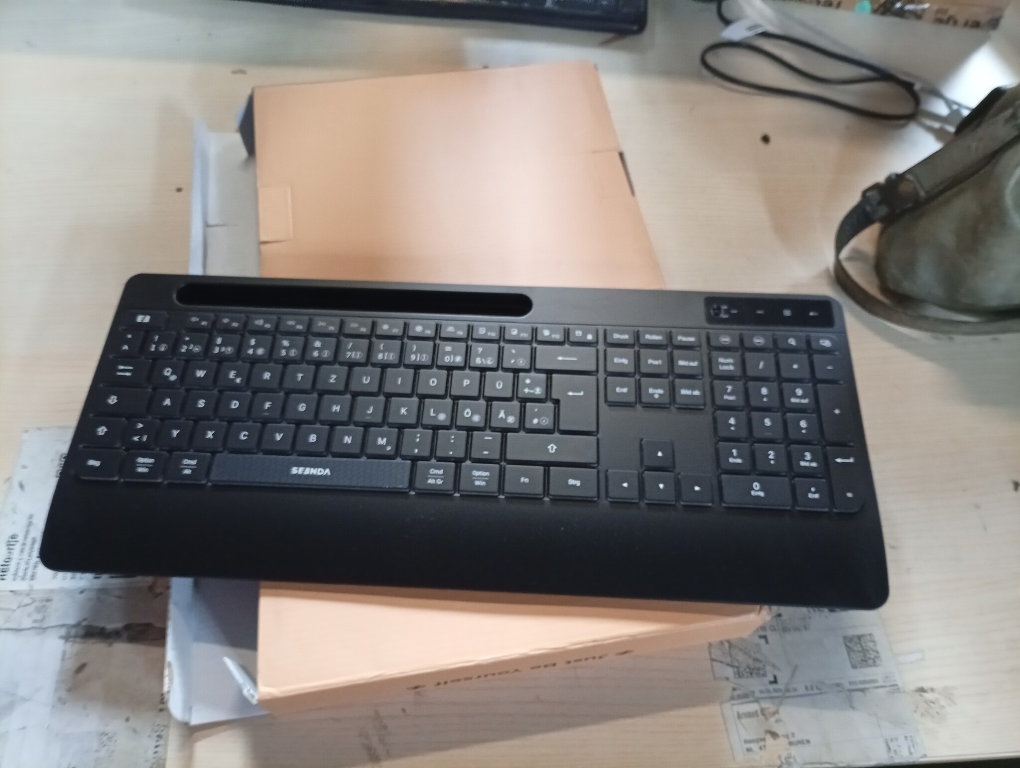 Verlicht QWERTZ Toetsenbord (Zwart) - 57% Korting!