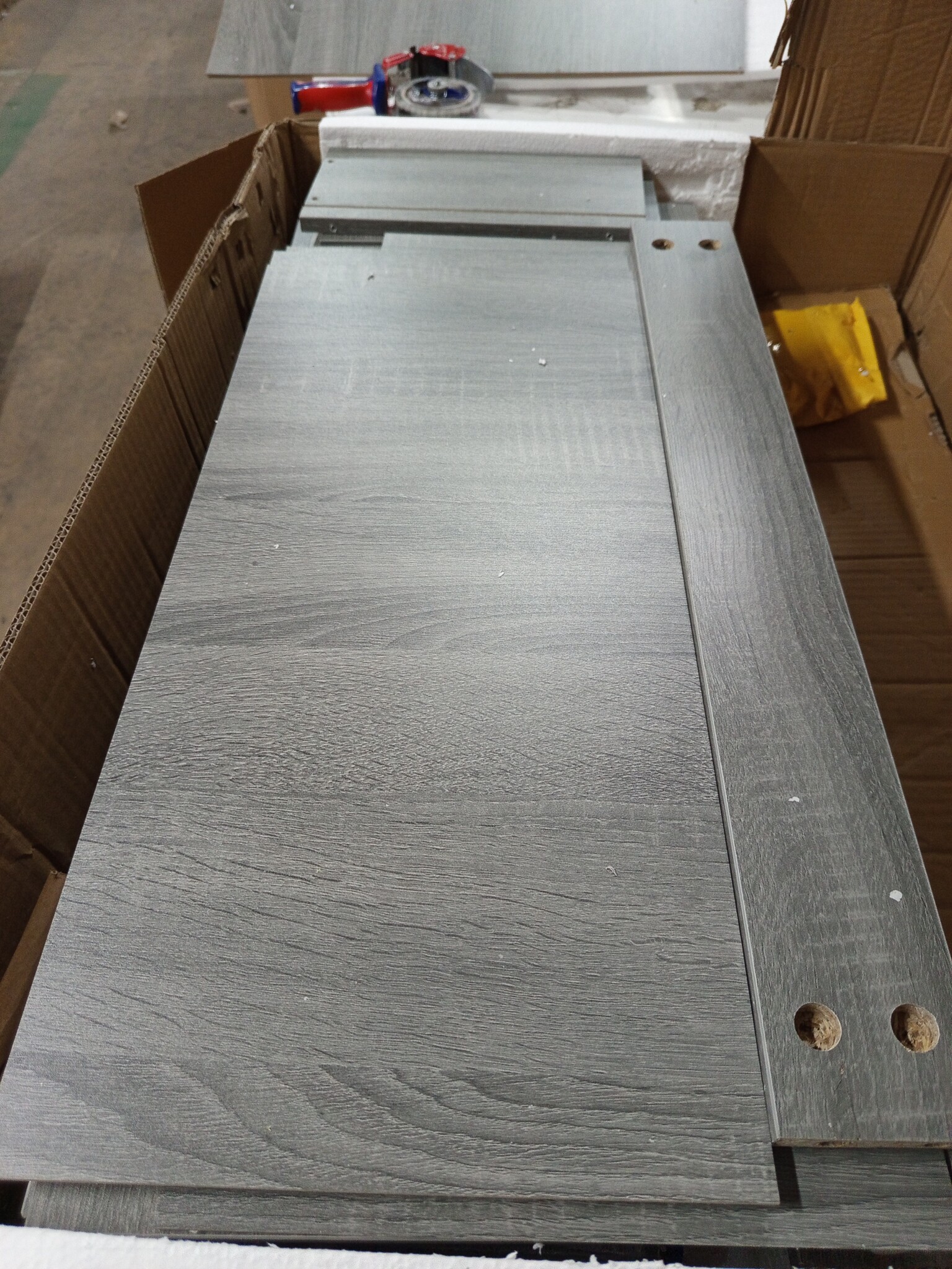 vidaXL Dressoir met 4 lades 60x30,5x71 cm grijs sonoma