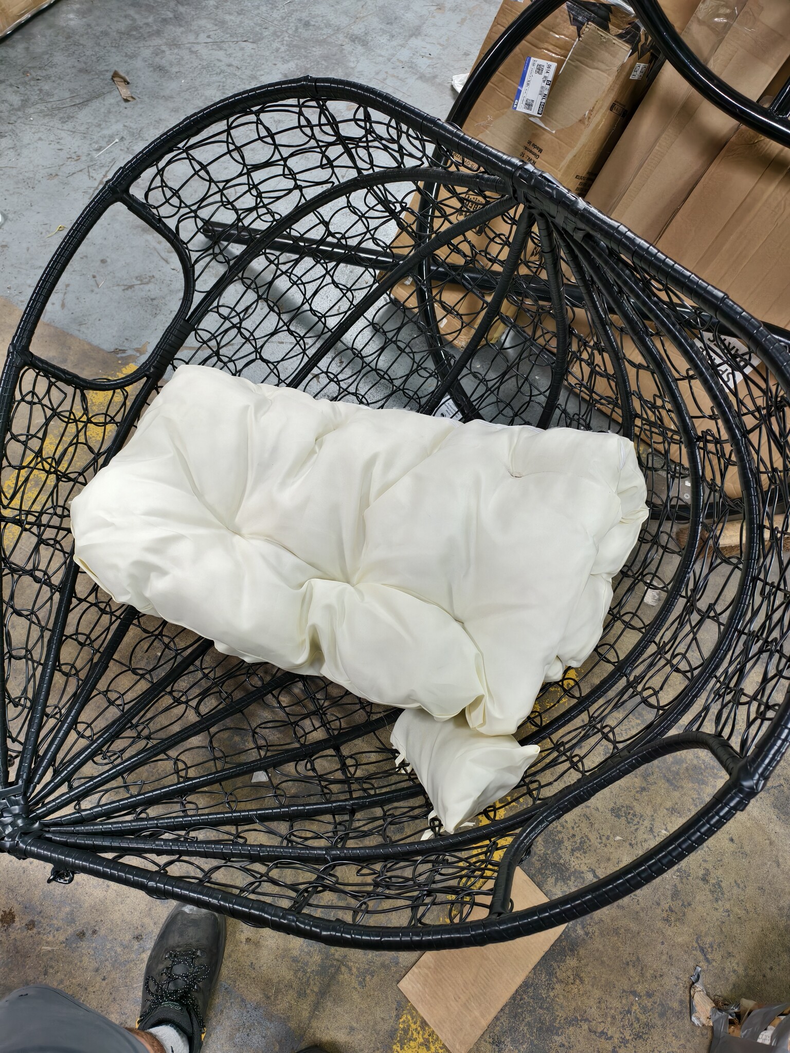 Hangstoel met frame voor buiten - 2 persoons - zwart beige