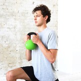 POWRX Kettlebell neopreen 2-26 kg incl. workout I kogelhalter in verschillende kleuren en gewichten I vloervriendelijke vlieghalter (12 kg (lichtgroen)