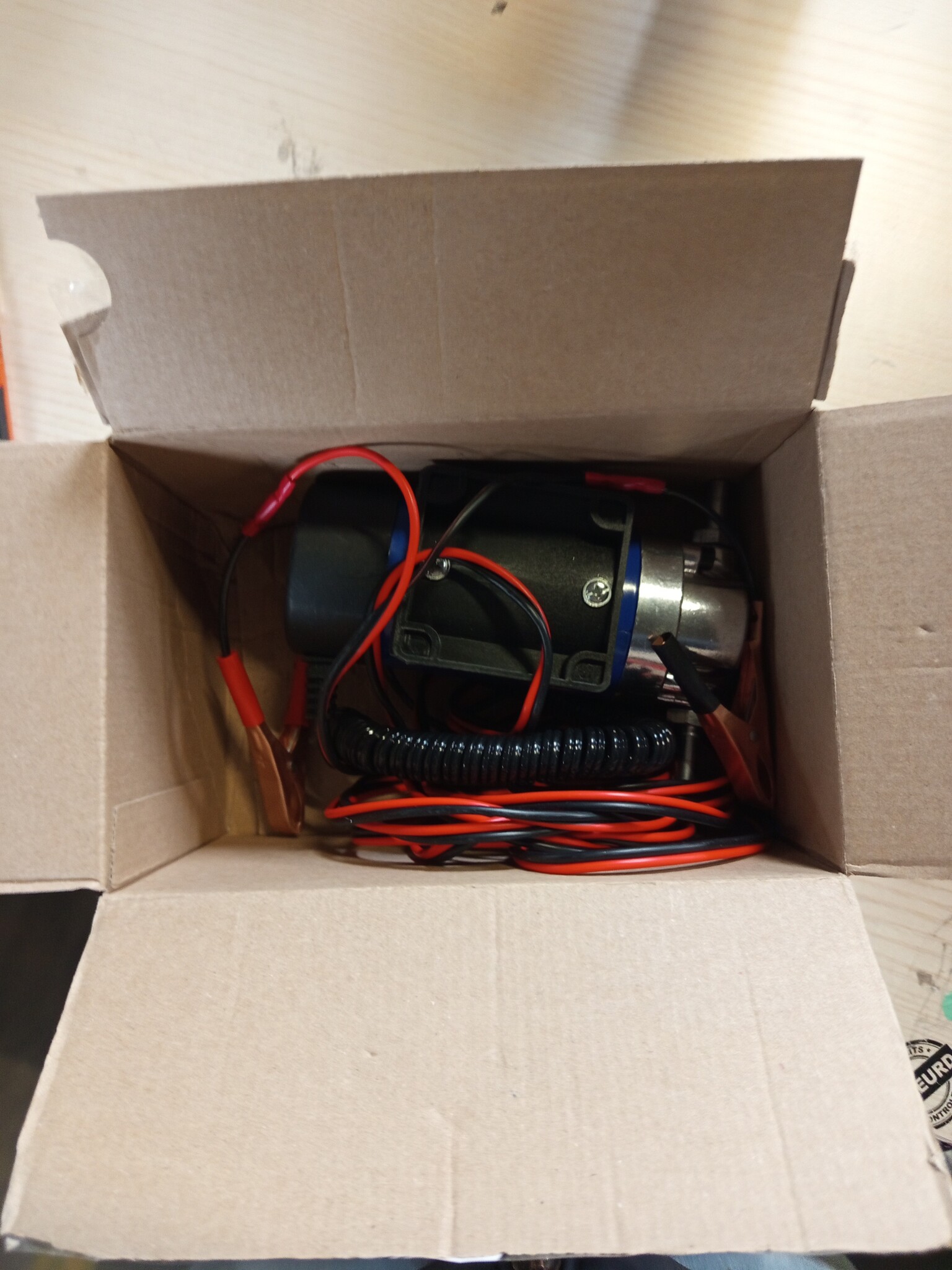 Dieselpomp 12 V 100 W Olieafzuigpomp Brandstofpomp Motorolieverversing Diesel Transferpomp Vloeistofafzuiging Geluidsarm Uitgerust met 3 Leidingen