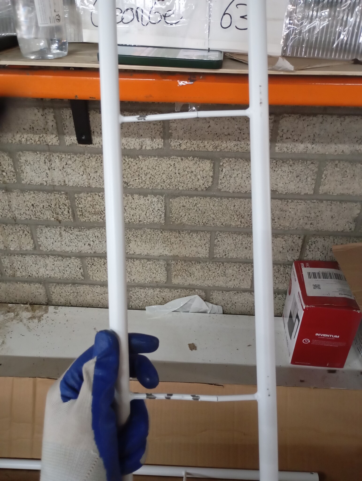 vidaXL Bedframe met hoofd- en voeteneinde metaal wit 140x200 cm