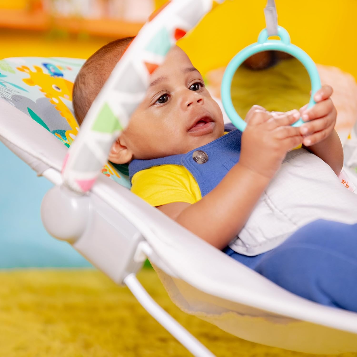 Bright Starts Safari Fun - Vibrating Bouncer with Toy bar