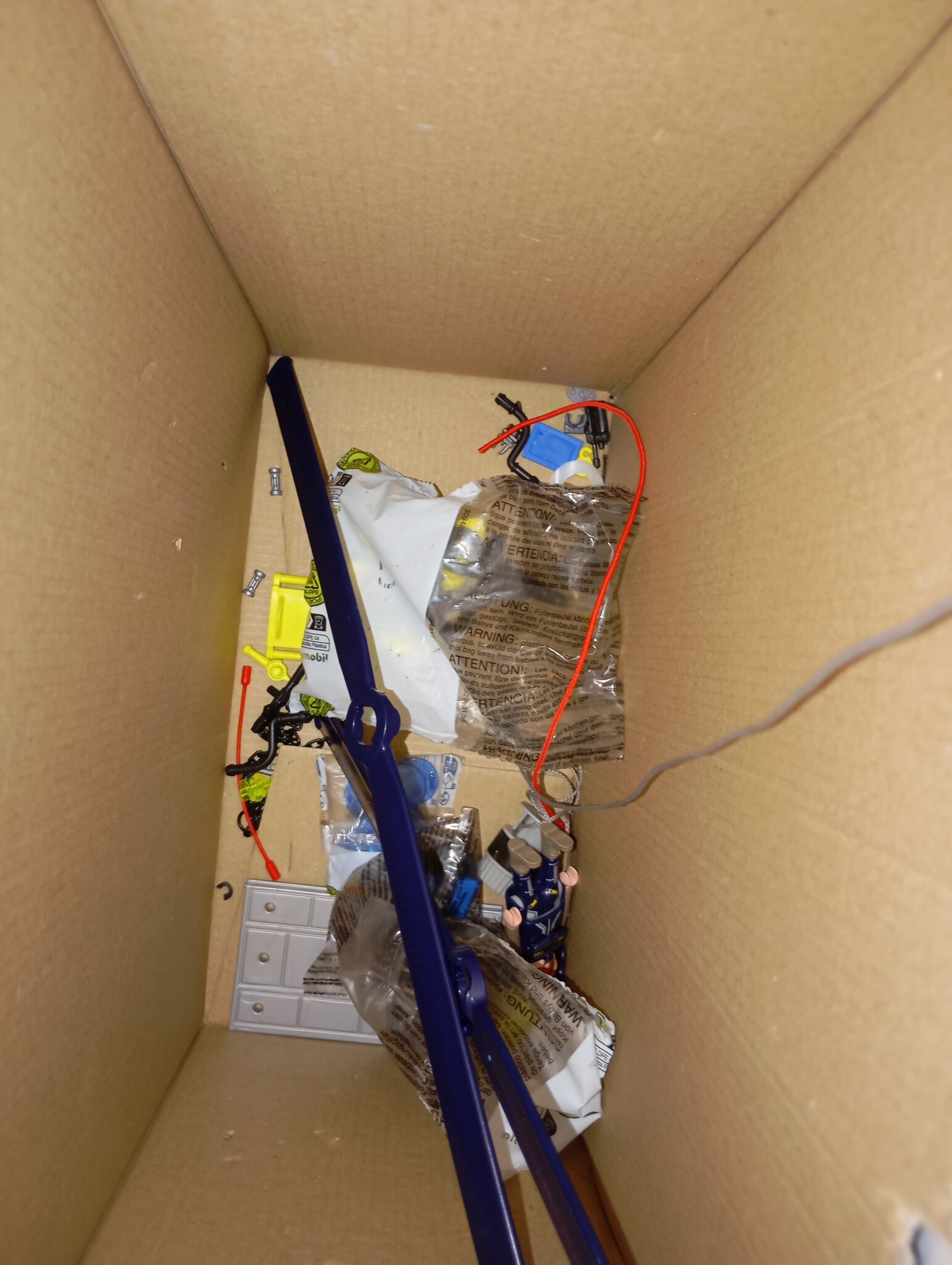 PLAYMOBIL City Action 71149 SE-reddingsvoertuig, Reddingsvliegtuig met licht- en geluidsmodules, speelgoed voor kinderen vanaf 5 jaar