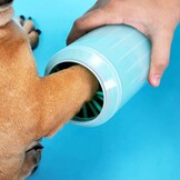 Hondenpootreiniger van siliconen, draagbaar, afneembaar, met microvezel handdoek voor honden, voor het reinigen van vuile voeten van huisdieren, blauw